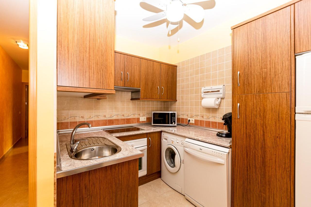 Pilki Apartamento 카로보네라스 외부 사진