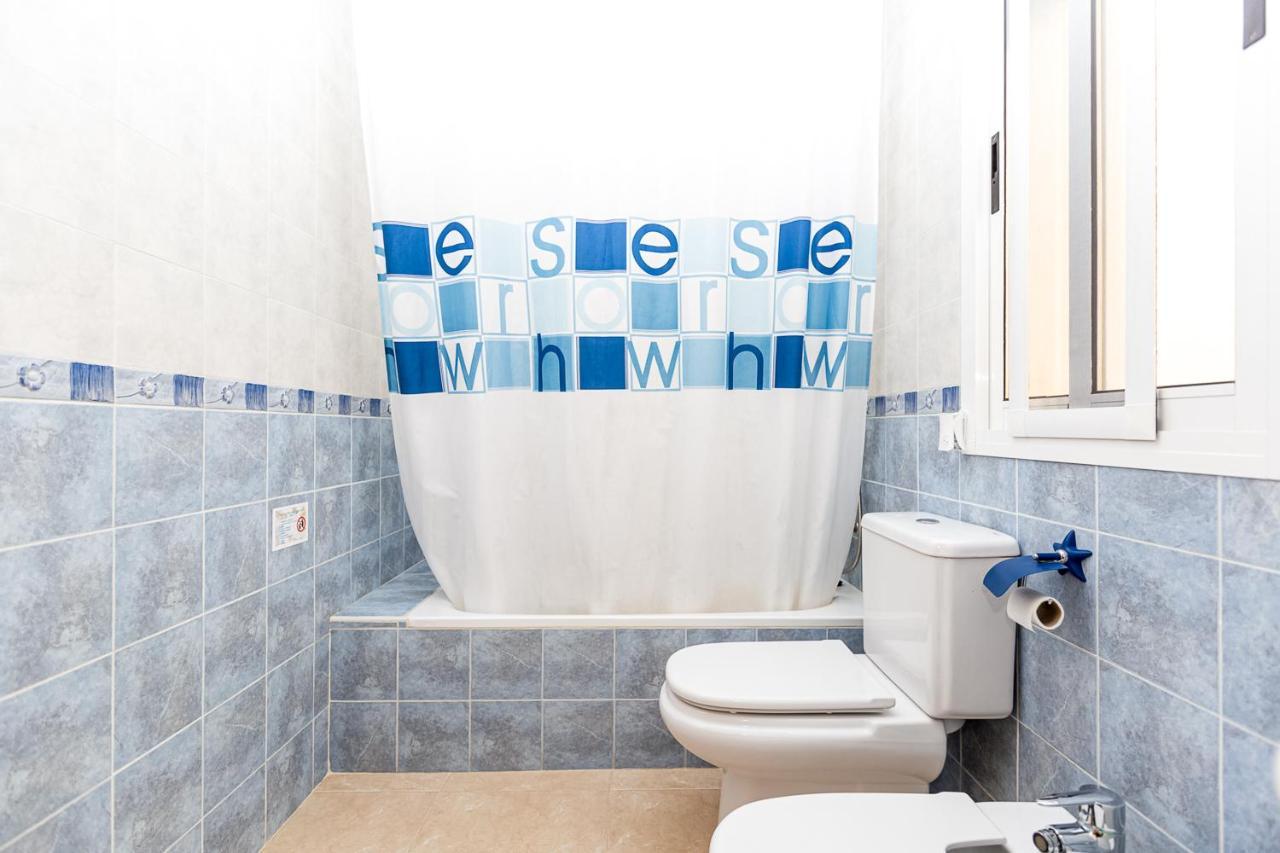 Pilki Apartamento 카로보네라스 외부 사진